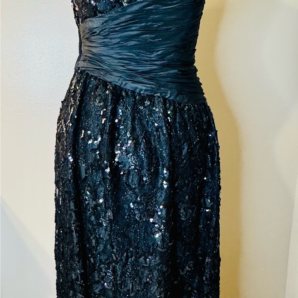 Stunning Black Vintage Albert Nipon luxury dress- BEAUTIFUL msmts in photo - Picture 2 of 4
